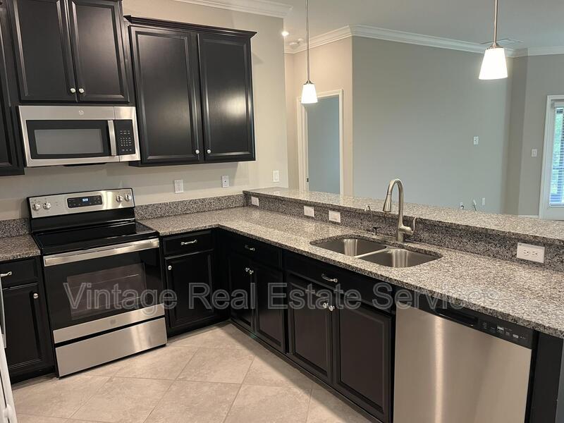 1712 Roseville St property image