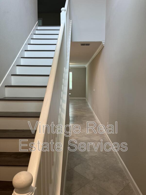 1712 Roseville St property image