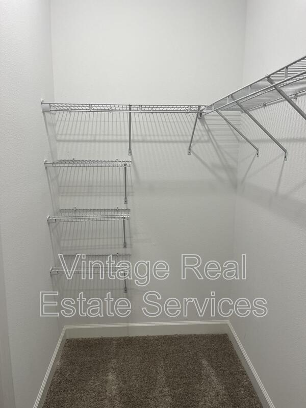 1712 Roseville St property image