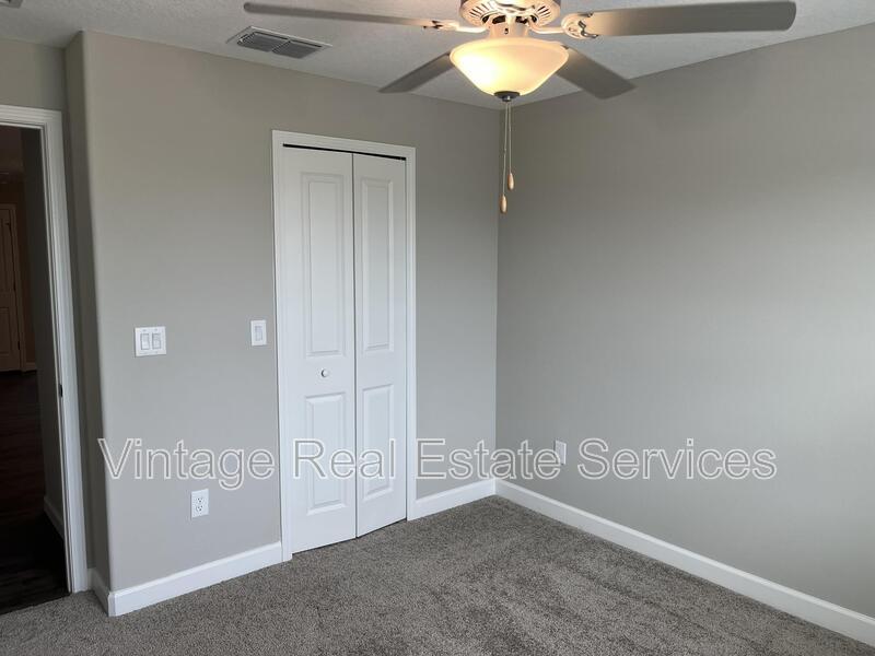 1712 Roseville St property image