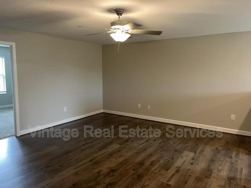 1712 Roseville St property image