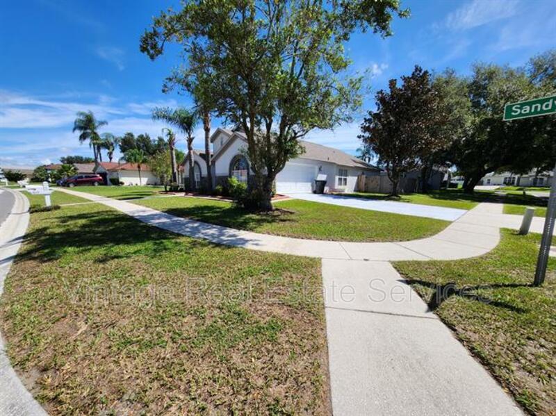 819 Sandy Trail Place property image