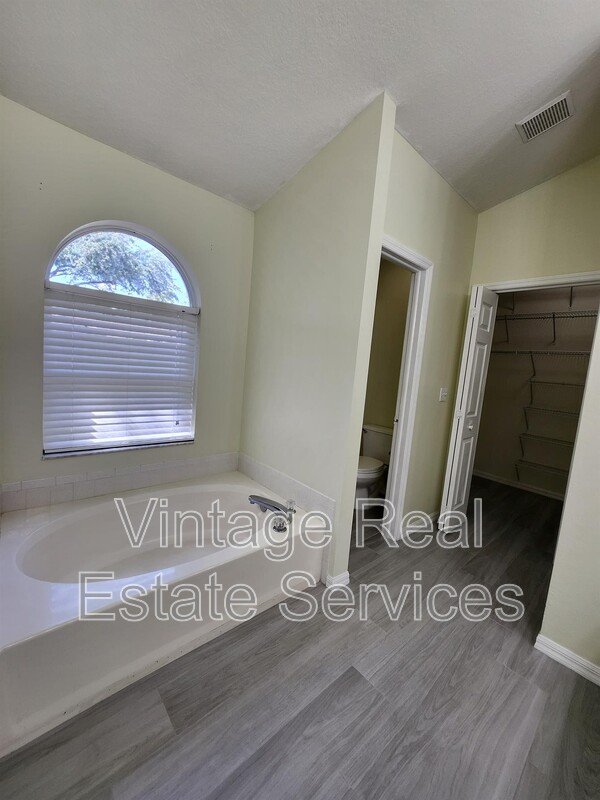 819 Sandy Trail Place property image