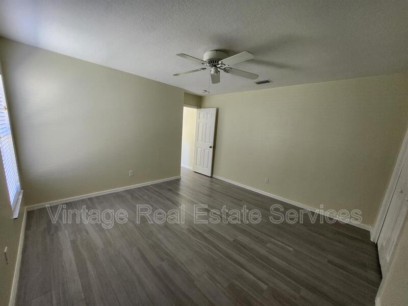 819 Sandy Trail Place property image