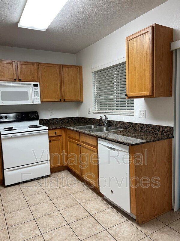 10806 Brickside Court property image