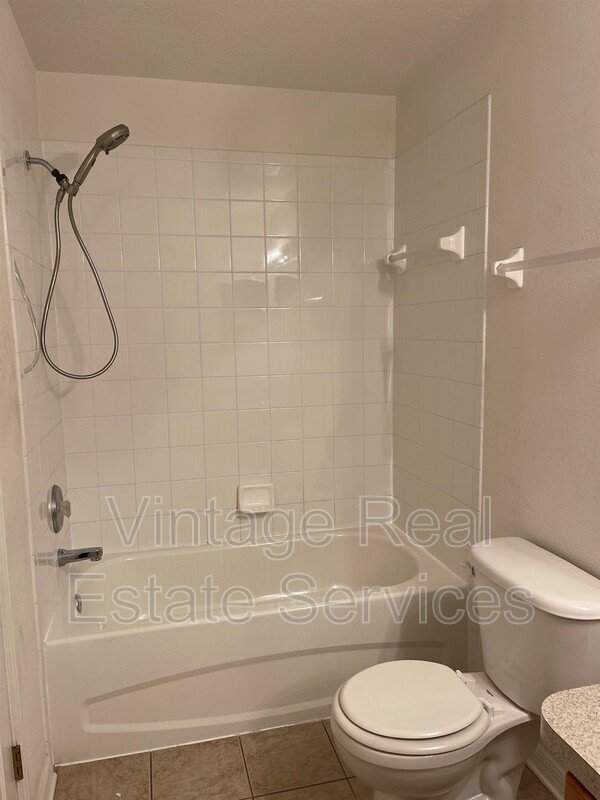 10806 Brickside Court property image