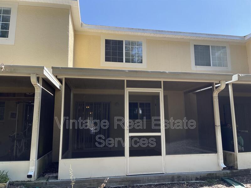 10806 Brickside Court property image