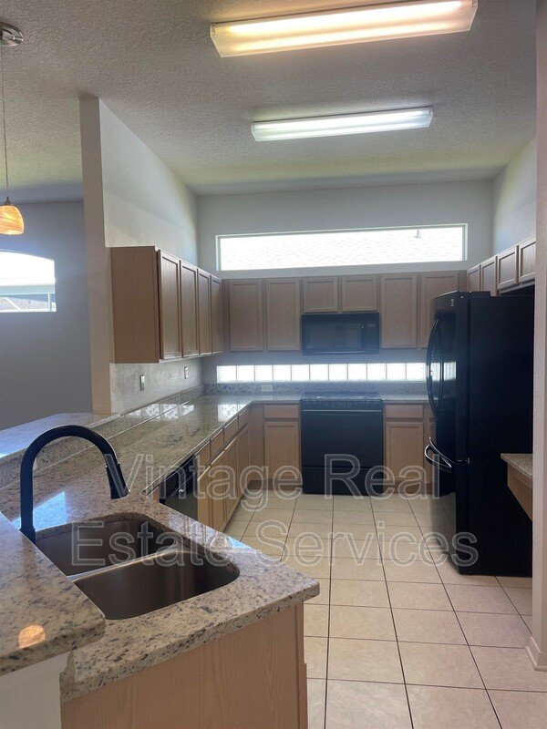 3941 Roswell Pl property image