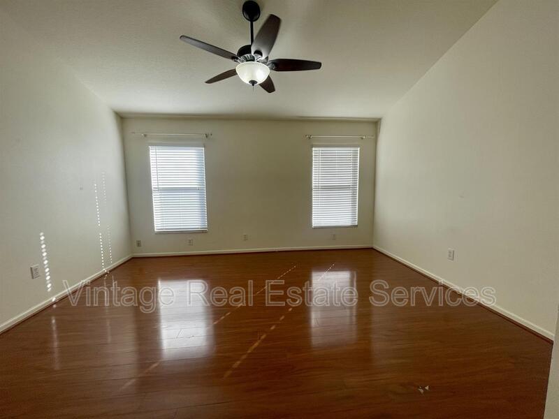 1031 Summer Breeze Dr property image