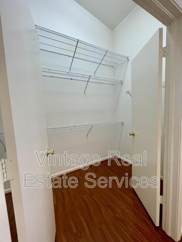 1031 Summer Breeze Dr property image