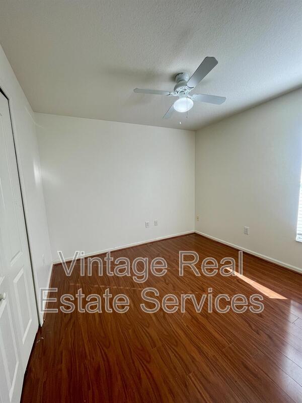 1031 Summer Breeze Dr property image