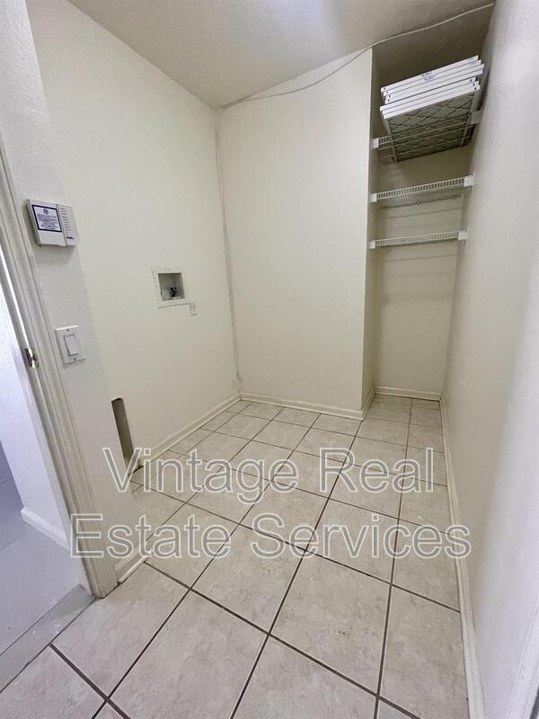 1031 Summer Breeze Dr property image