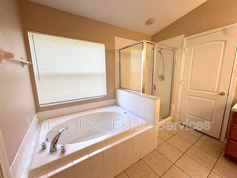 12412 Cedarfield Dr. property image