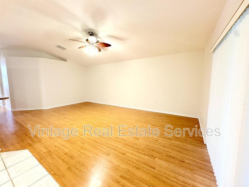 4722 Roundview Ct property image