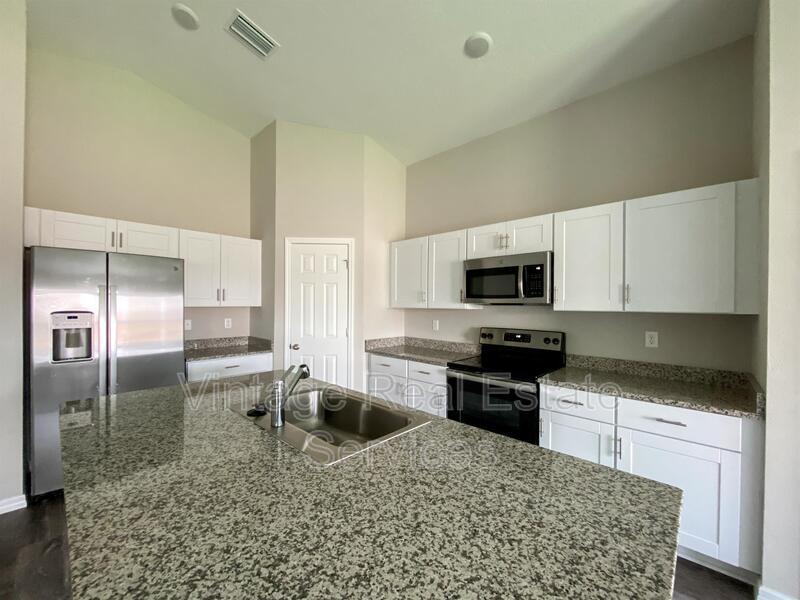 12921 Twin Bridges Dr property image