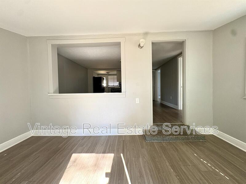 4611 N Hubert Ave #11 property image