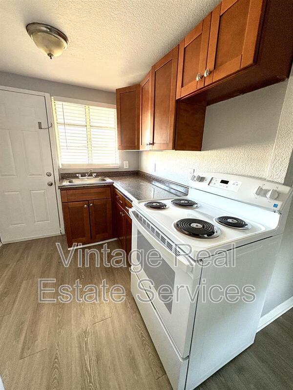 4611 N Hubert Ave #13 property image