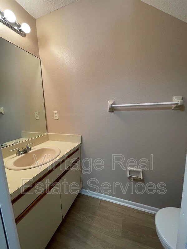 10821 Kenbrook Dr. property image