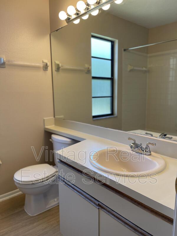 10821 Kenbrook Dr. property image