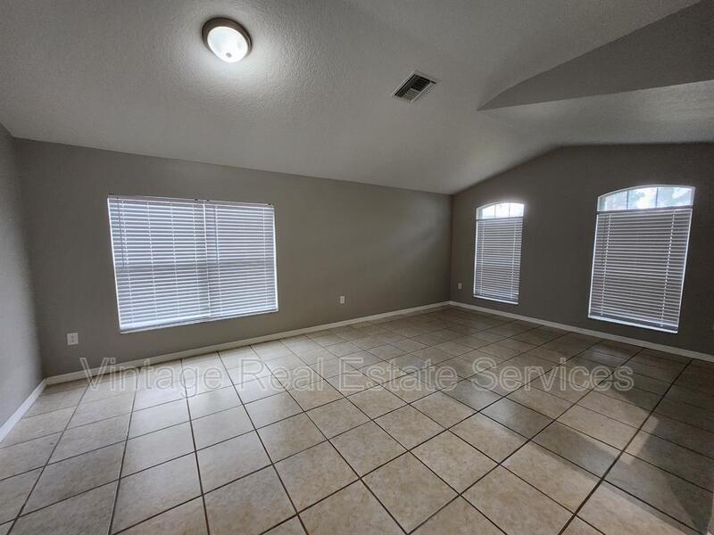 22707 Roderick Dr property image