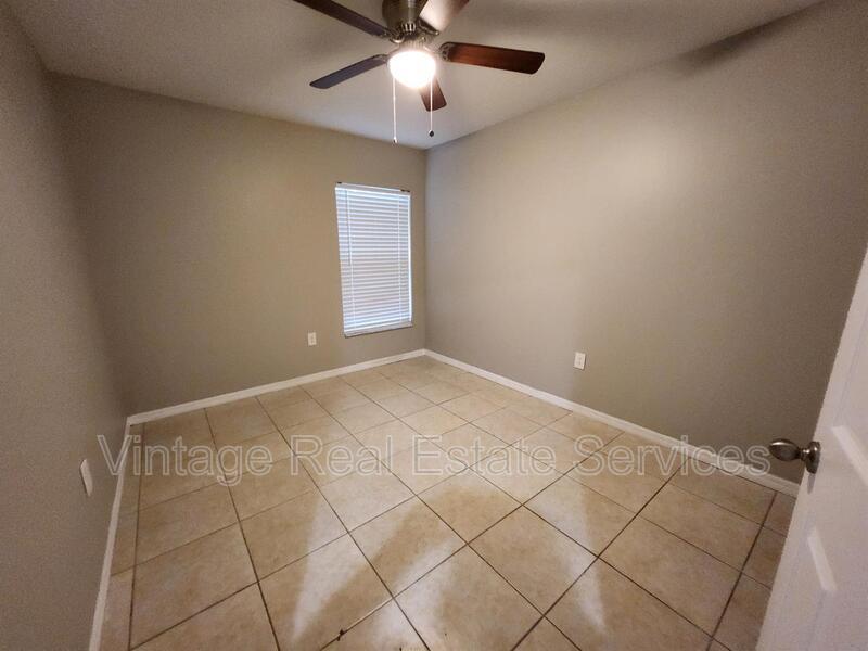 22707 Roderick Dr property image