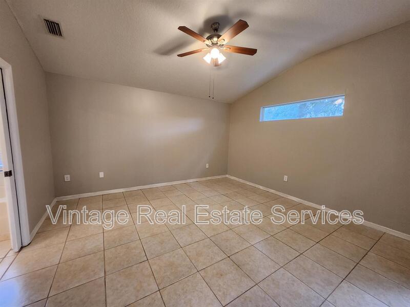 22707 Roderick Dr property image