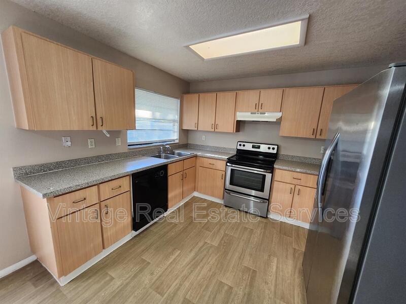 10821 Kenbrook Dr. property image