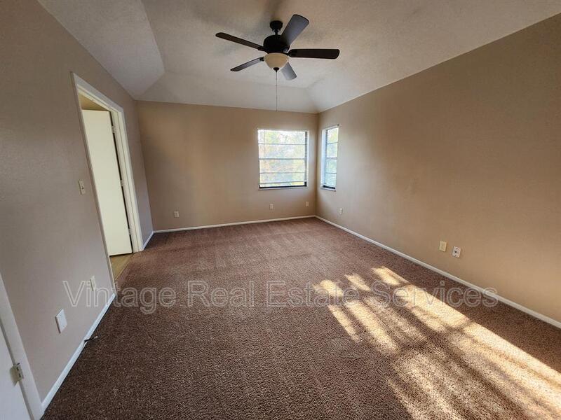 10821 Kenbrook Dr. property image