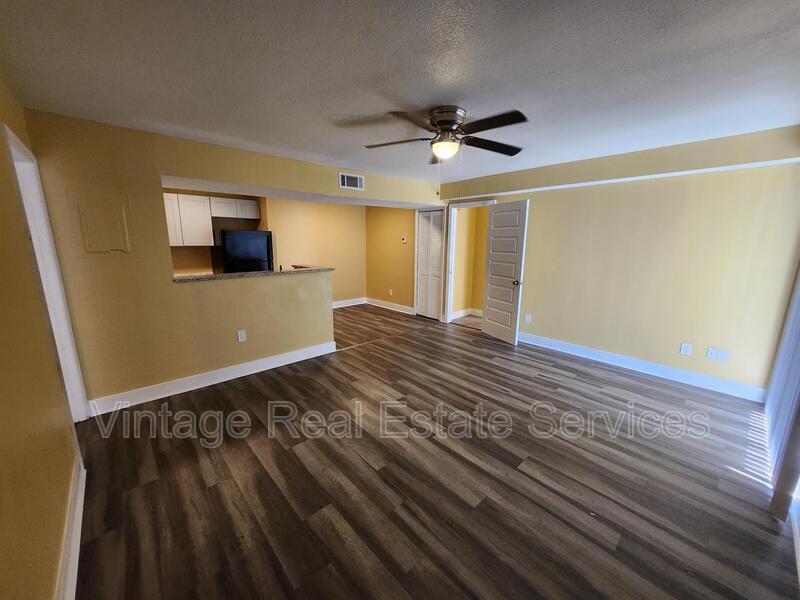 305 W Grant St #B3 property image