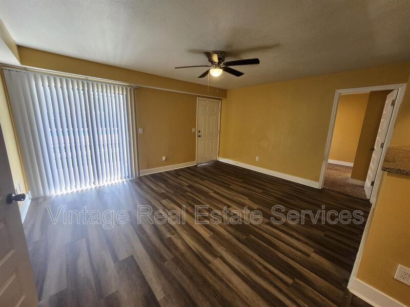 305 W Grant St #B3 property image