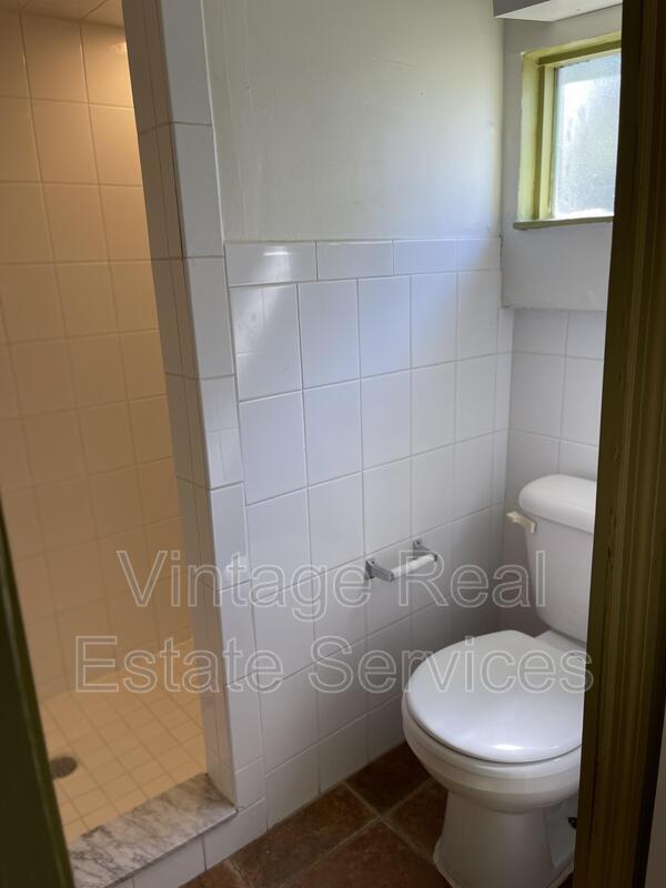 309 W Comanche Ave #B property image