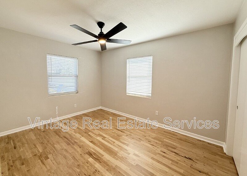 105 N Aurora Ave property image