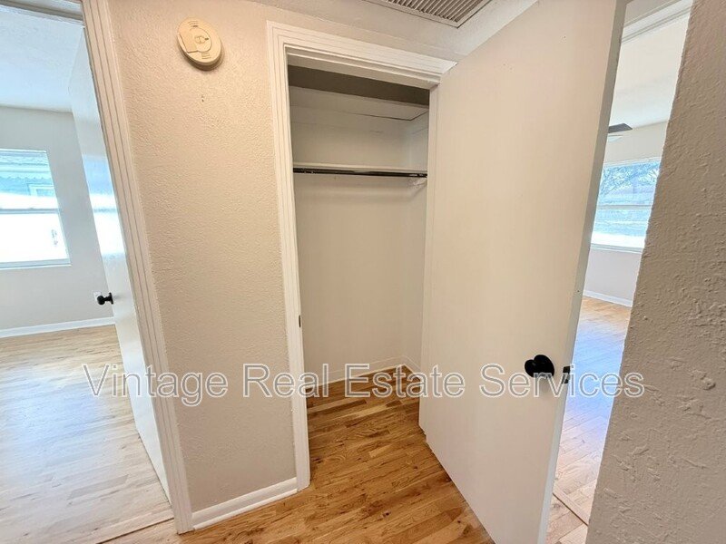 105 N Aurora Ave property image