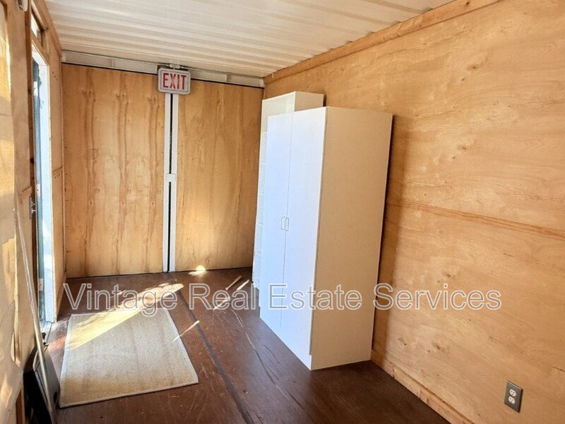 105 N Aurora Ave property image