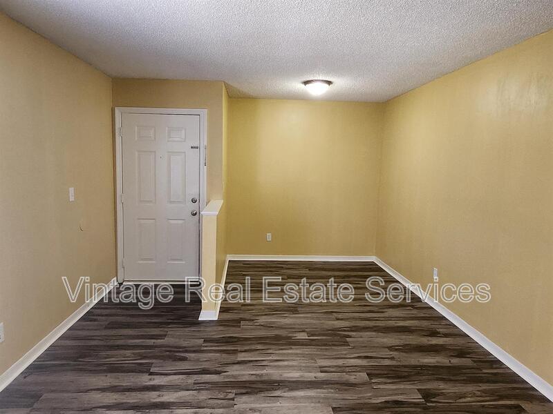 305 W Grant St #C4 property image