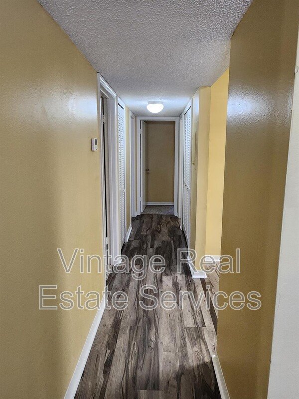 305 W Grant St #C4 property image