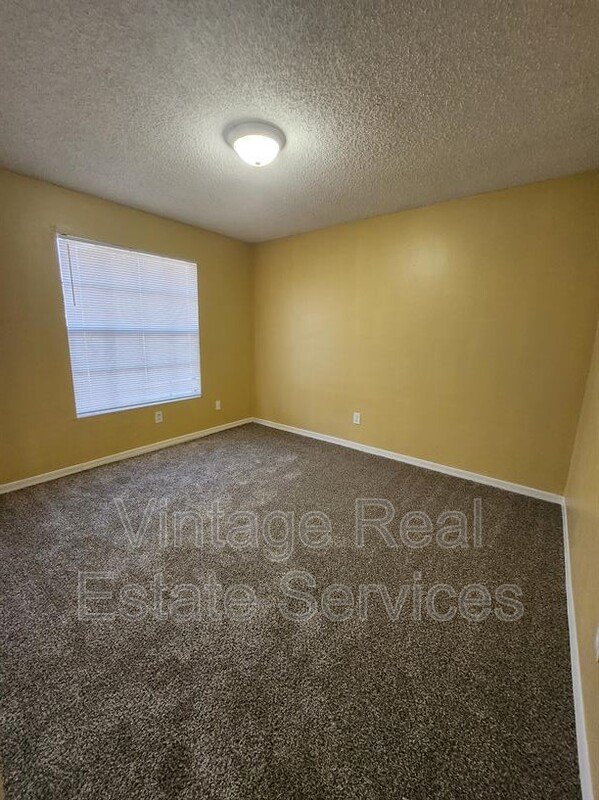 305 W Grant St #C4 property image