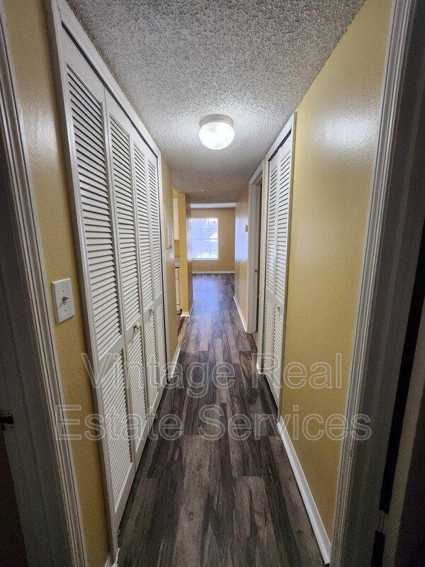 305 W Grant St #C4 property image