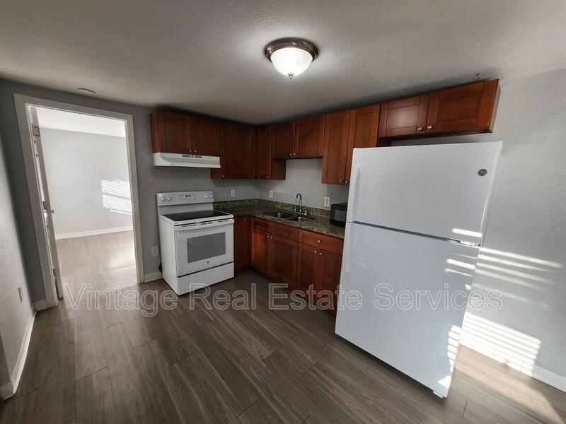 4611 N Hubert Ave #5 property image