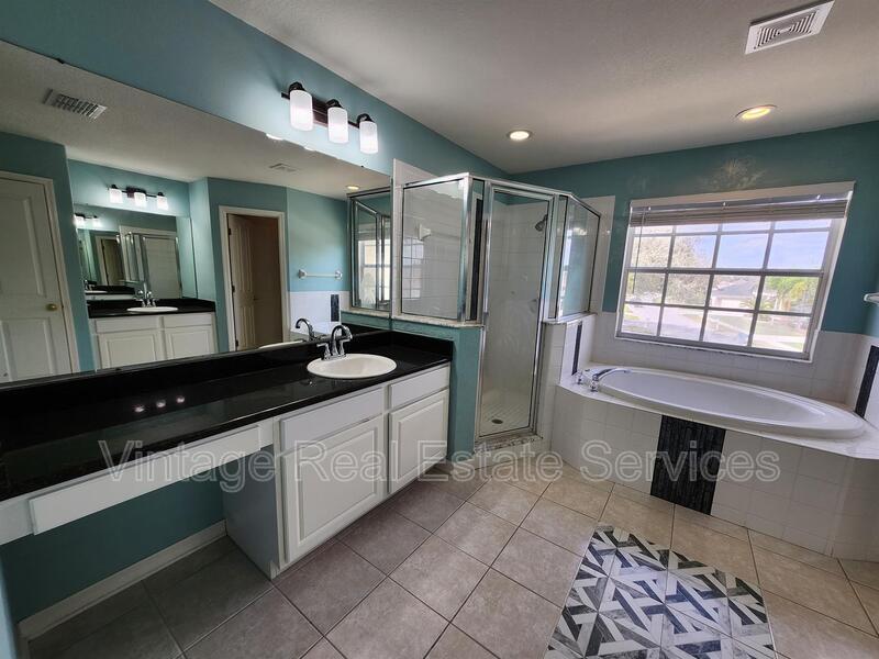 3913 Roswell Pl property image