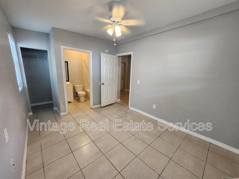 4611 N Hubert Ave #7 property image