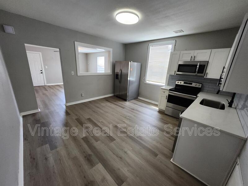 2406 E Clark St #A property image