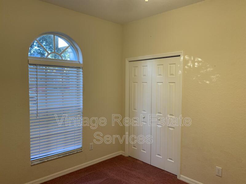 10724 Banfield Dr property image