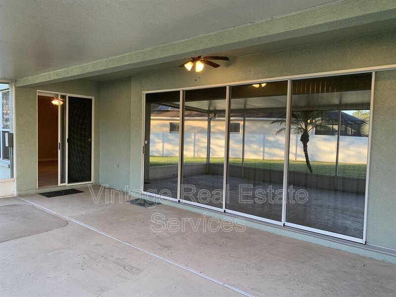 10724 Banfield Dr property image