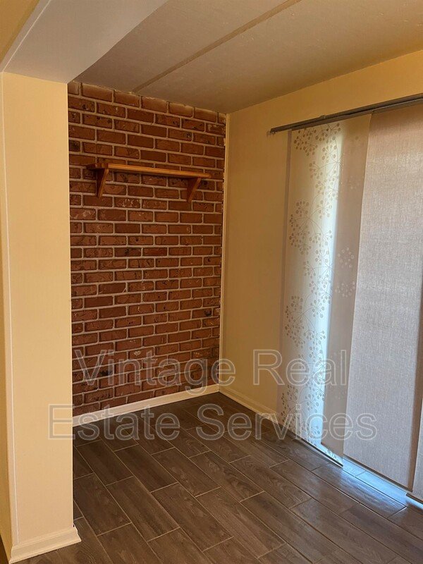 1303 83rd Ave N #D property image
