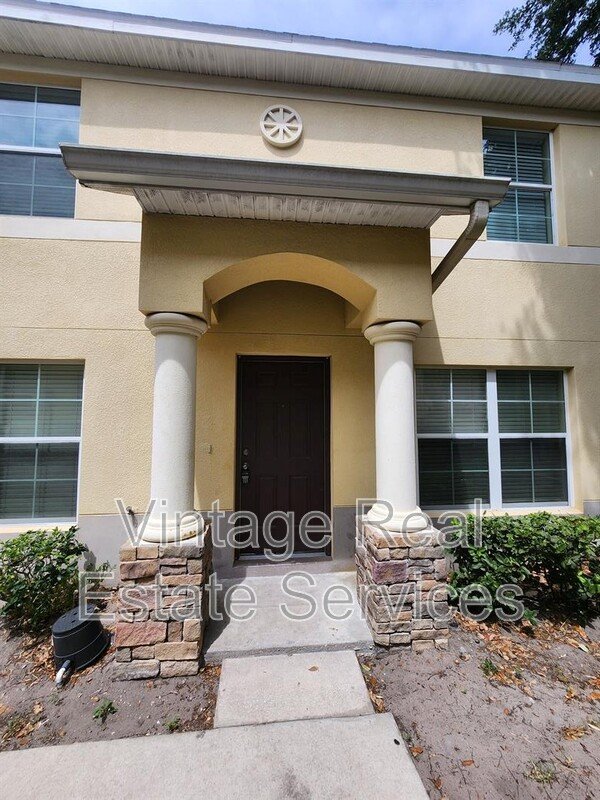 10932 Keys Gate property image