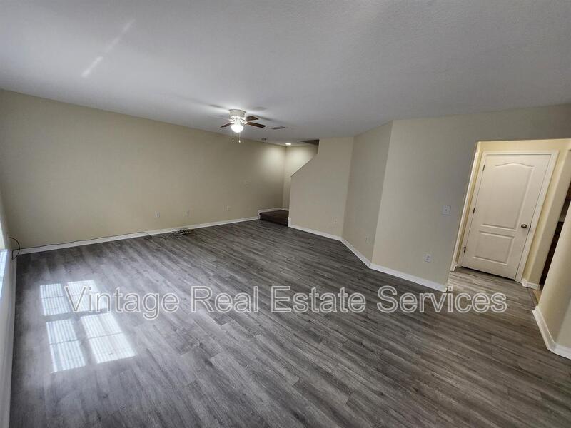 10932 Keys Gate property image