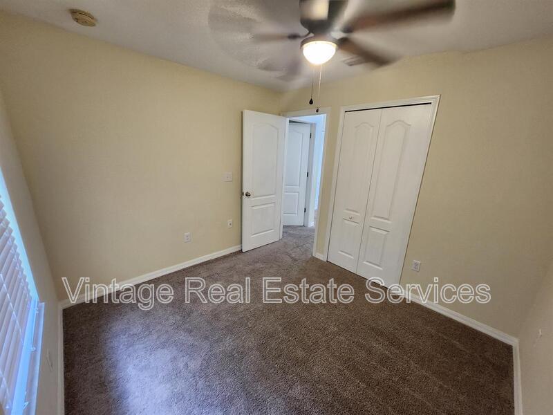 10932 Keys Gate property image
