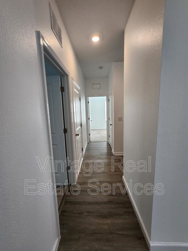 2340 Harris Hawk Ave property image