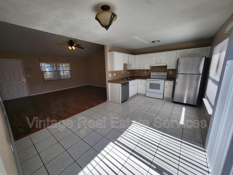 905 Old Field Drive property image